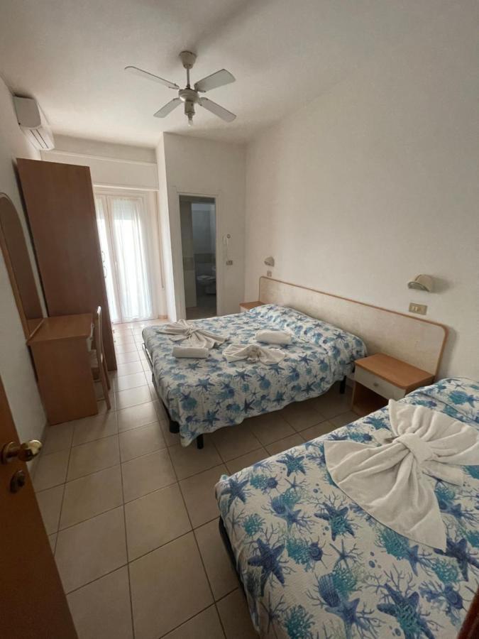 Hotel Vienna Rivazzurra ريميني المظهر الخارجي الصورة